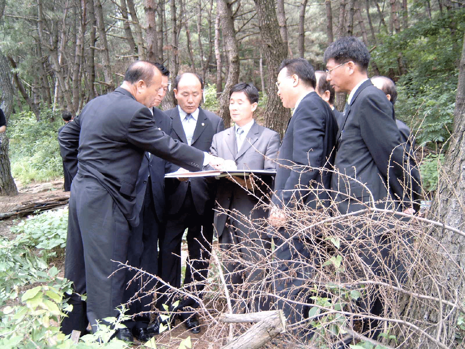 장전동 산성터널 접속도로 구간 현장 방문 ▷ 2004. 6. 8(사회도시위원회)