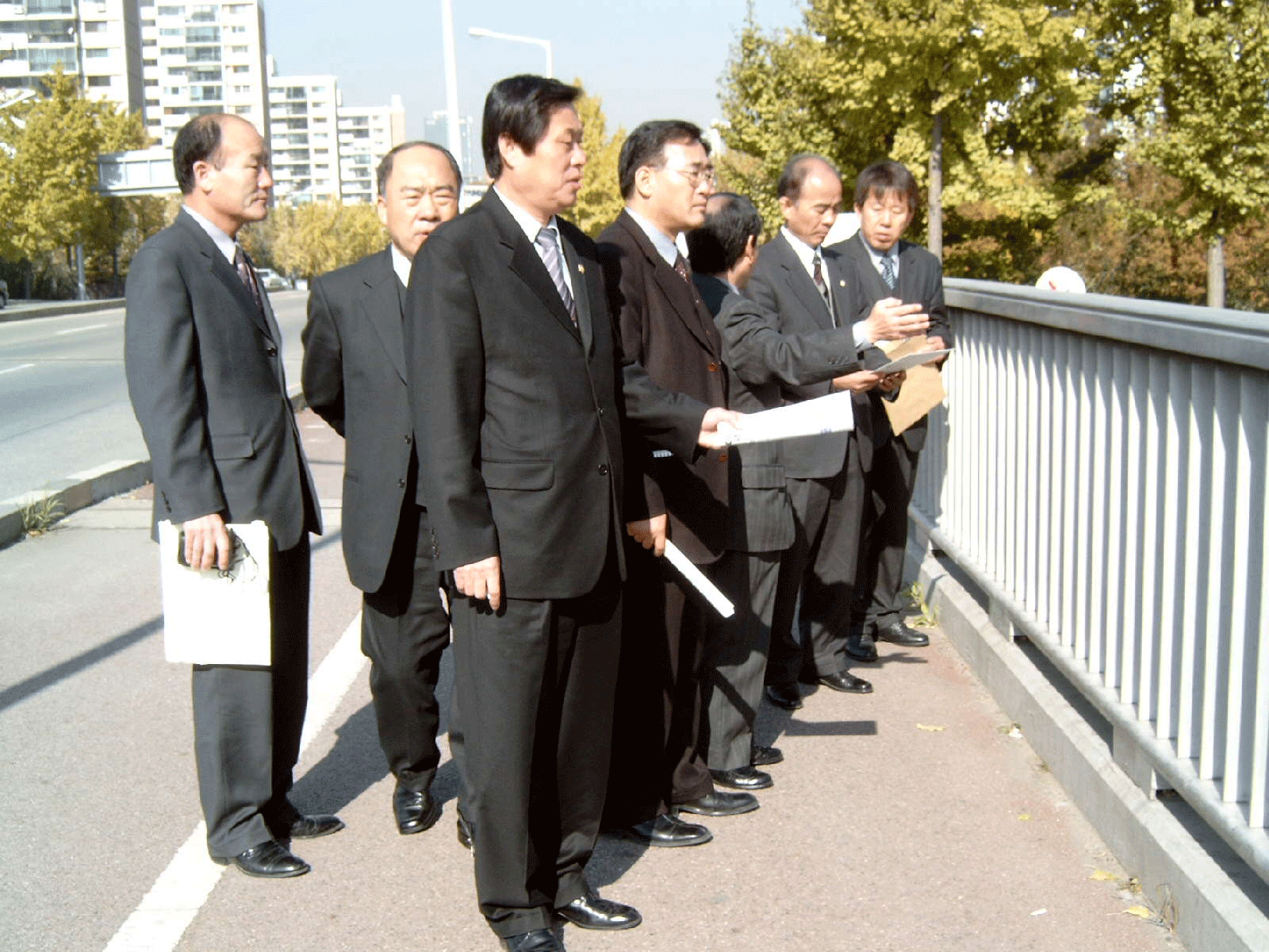 서울 양재천 방문 ▷ 사회도시위원회(2002.11. 5)