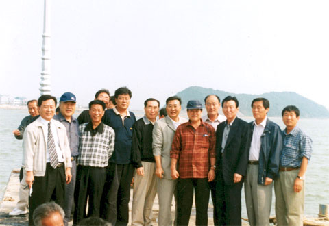 상임위원회별 현장방문(2002. 9. 12) - 가덕도 신항만 건설 공사장